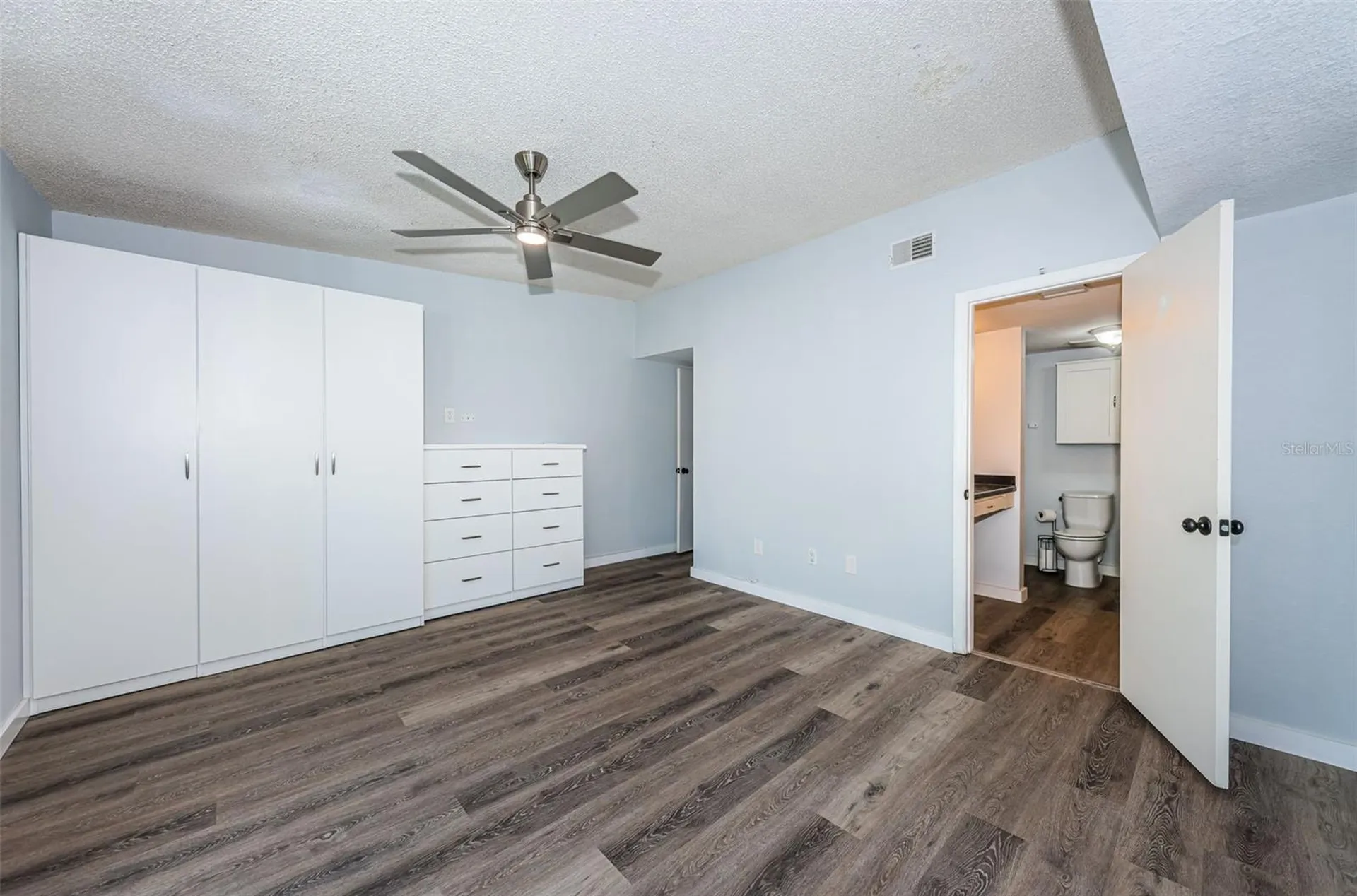 6206 92nd Place N Pinellas Park FL 33782