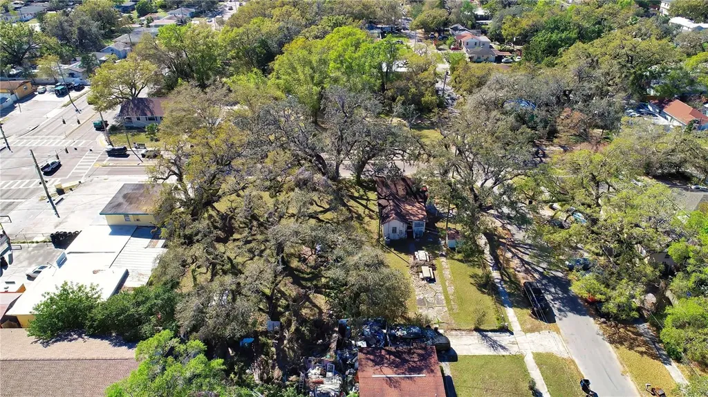 4009 N 15th Street Tampa FL 33610