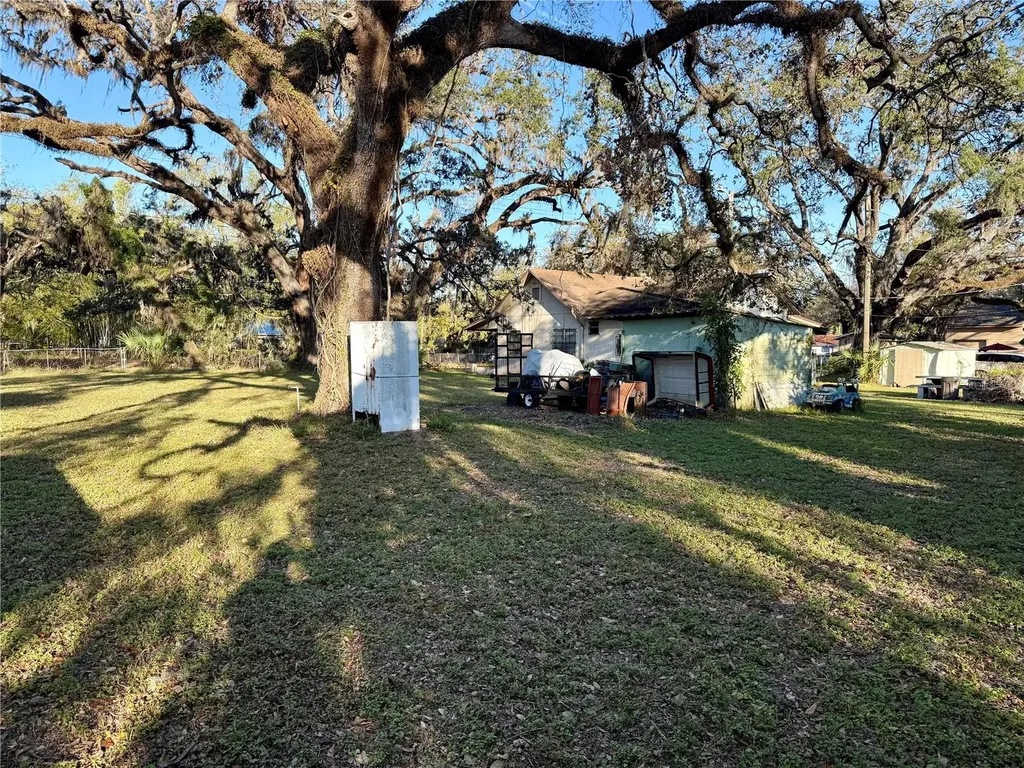 4009 N 15th Street Tampa FL 33610