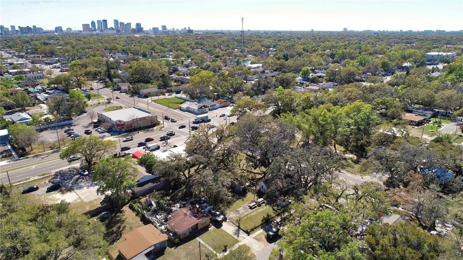 4009 N 15th Street Tampa FL 33610