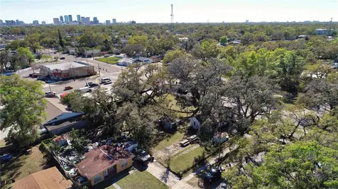4009 N 15th Street Tampa FL 33610