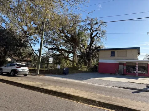 4009 N 15th Street Tampa FL 33610