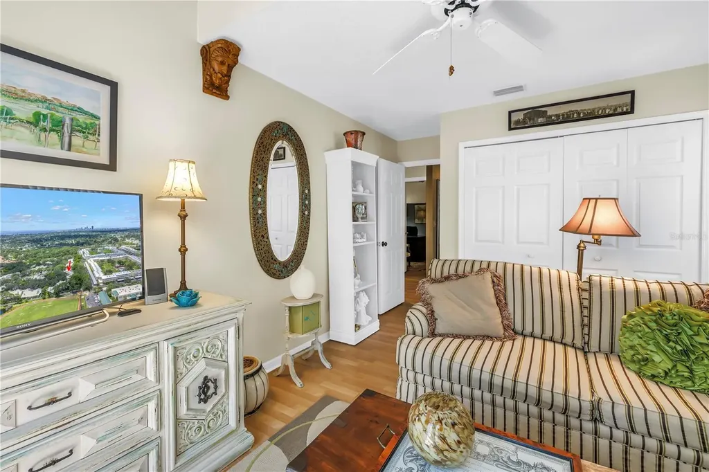 5090 White Pine Circle NE St Petersburg FL 33703