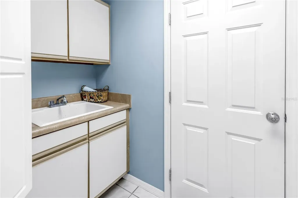 5090 White Pine Circle NE St Petersburg FL 33703