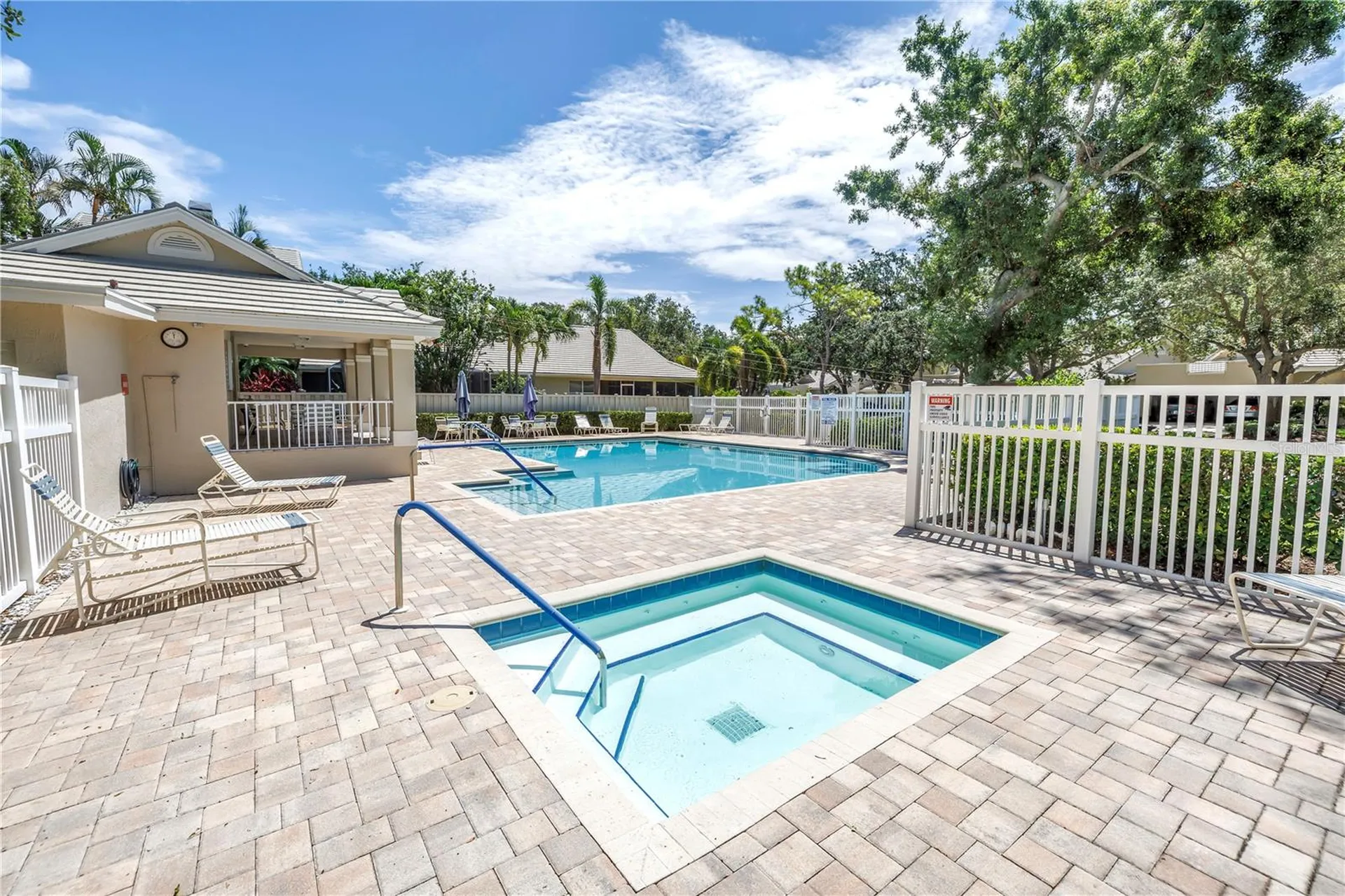 5090 White Pine Circle NE St Petersburg FL 33703