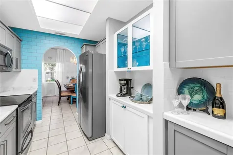 5090 White Pine Circle NE St Petersburg FL 33703