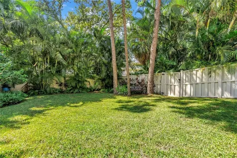 5090 White Pine Circle NE St Petersburg FL 33703