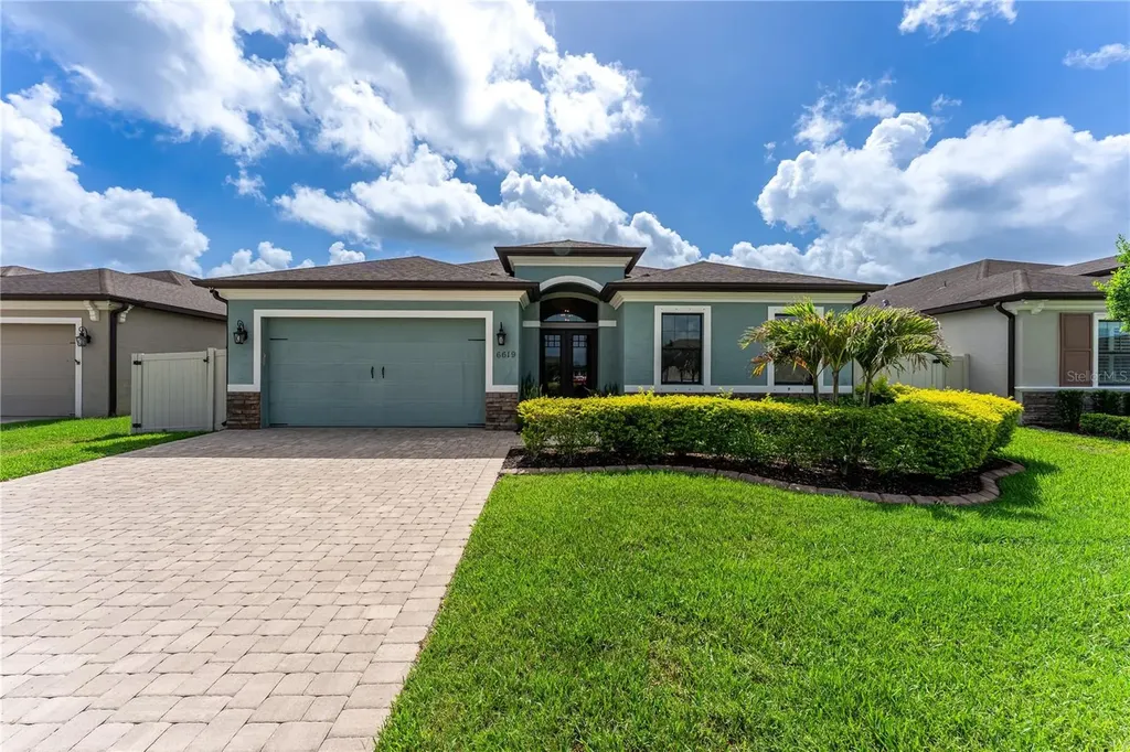 6619 35th Court E Sarasota FL 34243