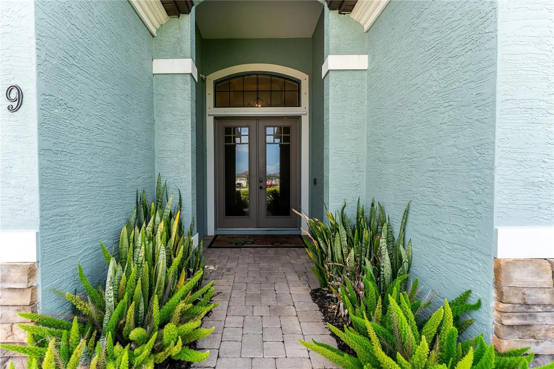 6619 35th Court E Sarasota FL 34243