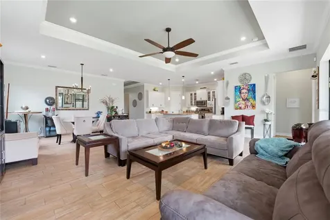 6619 35th Court E Sarasota FL 34243