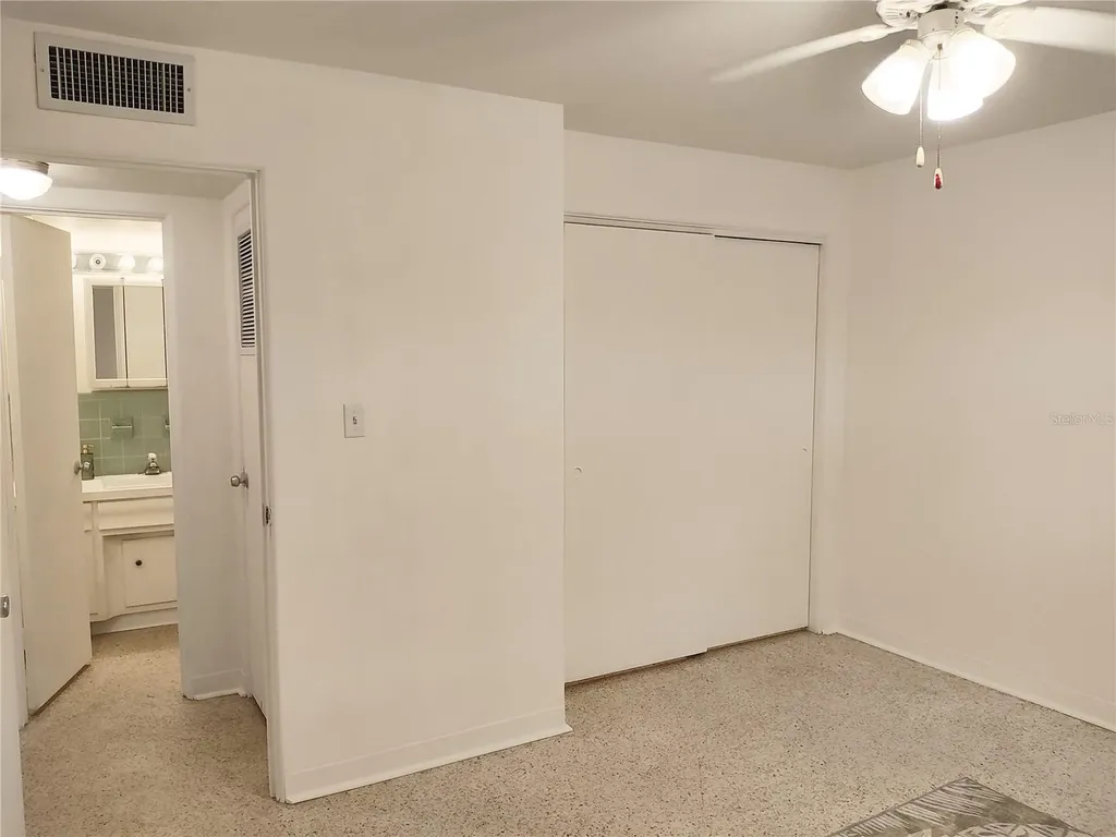 2155 Wood Street Sarasota FL 34237