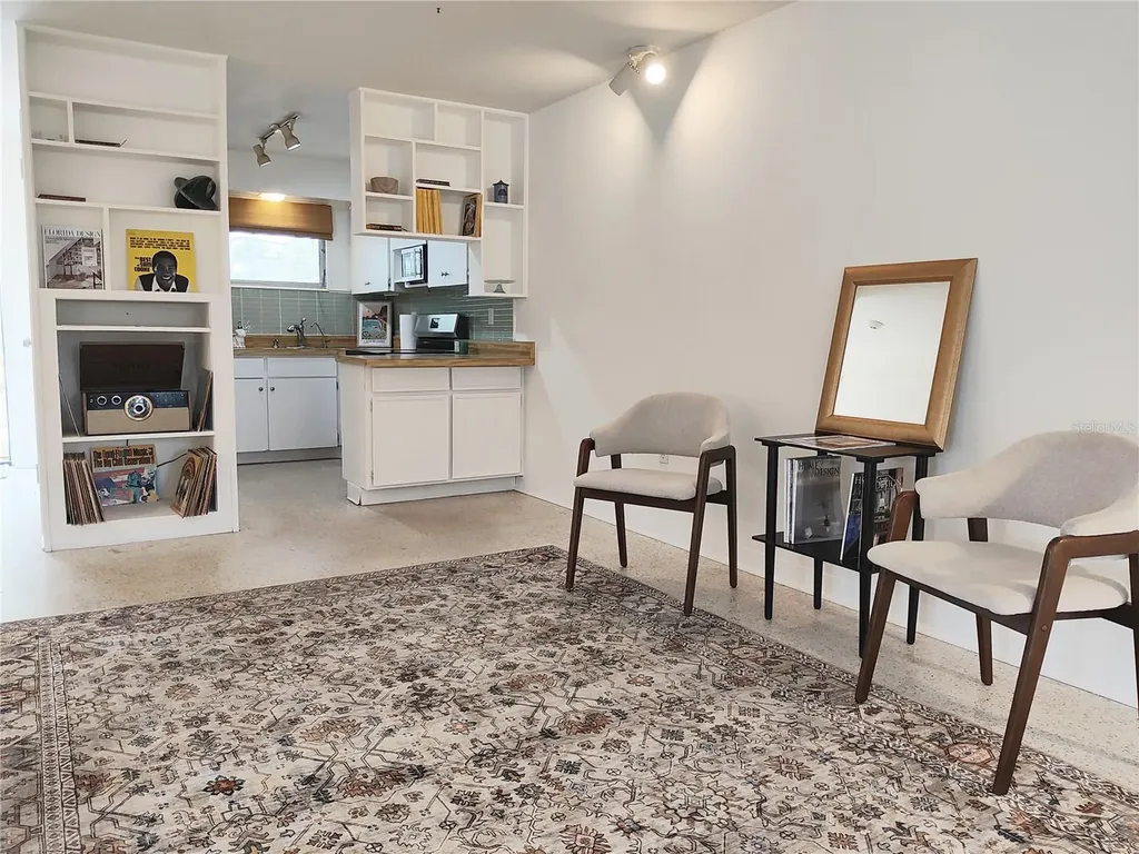 2155 Wood Street Sarasota FL 34237