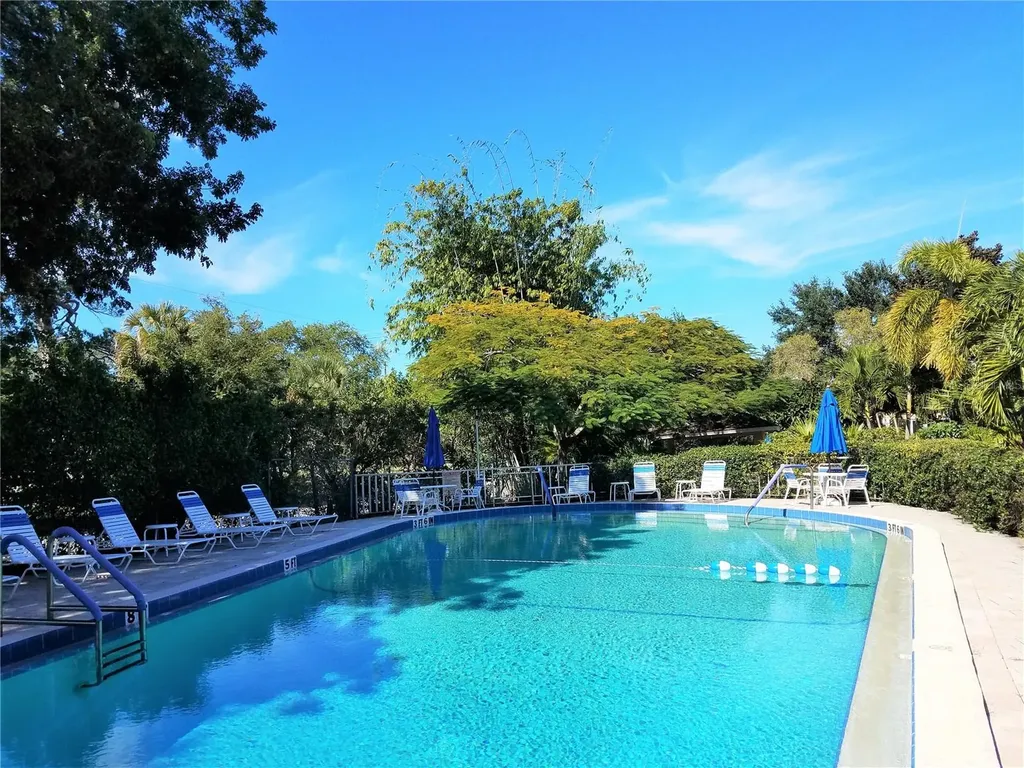 2155 Wood Street Sarasota FL 34237