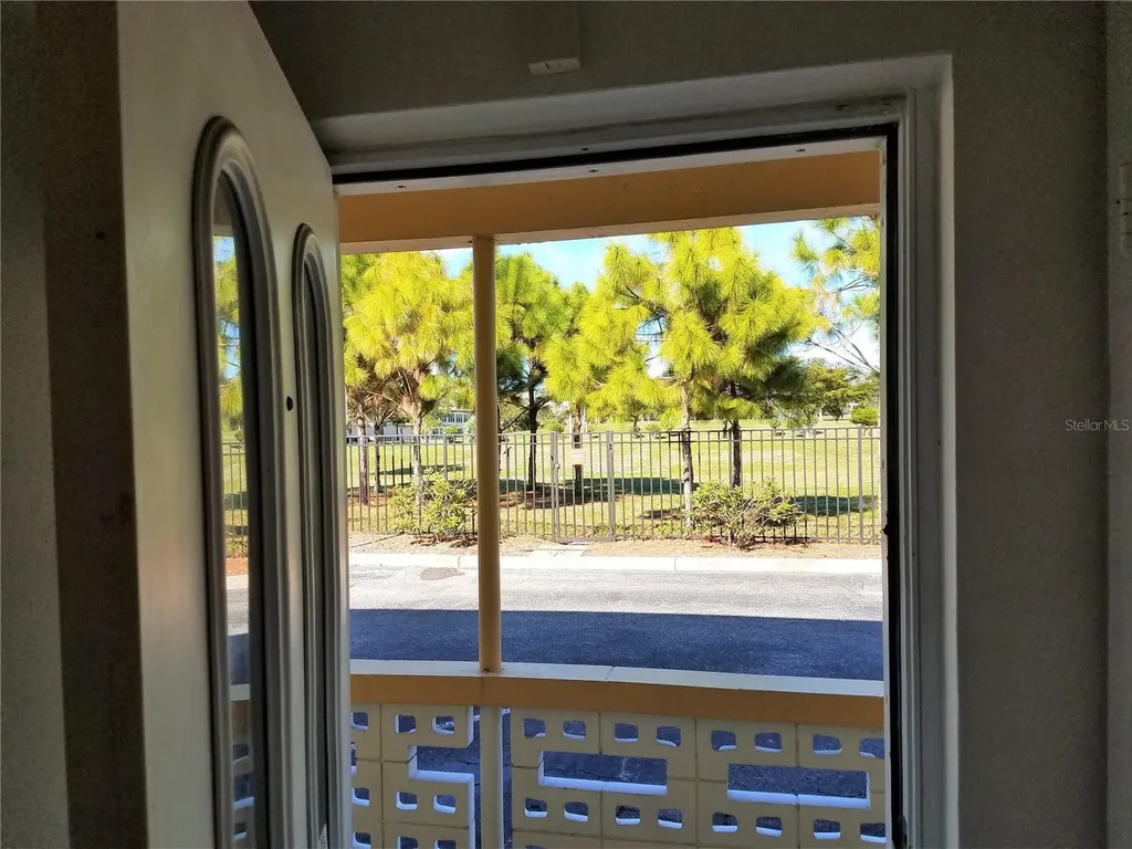 2155 Wood Street Sarasota FL 34237