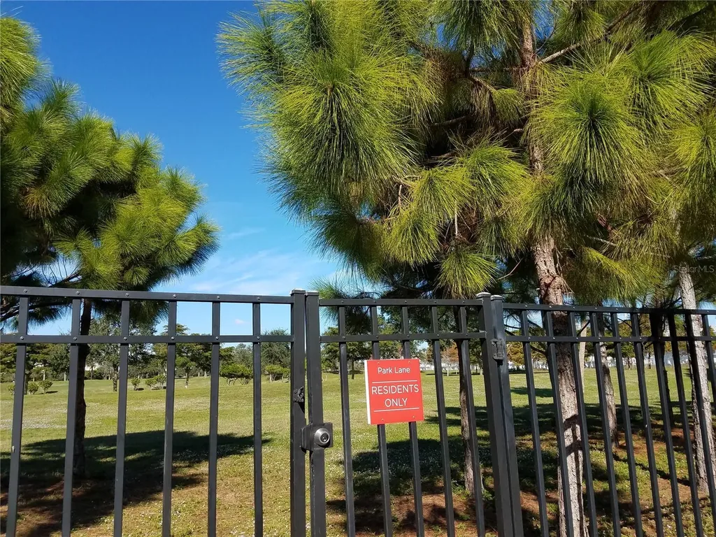 2155 Wood Street Sarasota FL 34237