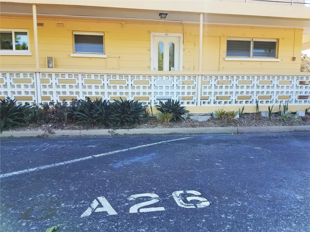 2155 Wood Street Sarasota FL 34237