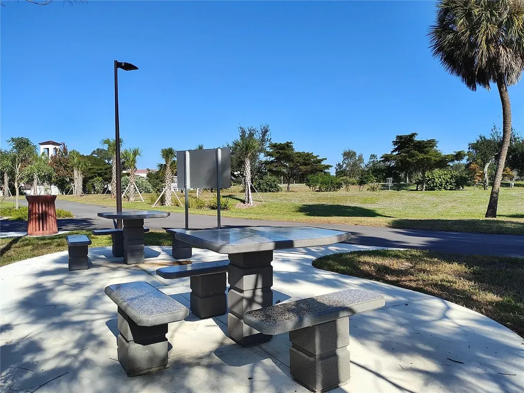 2155 Wood Street Sarasota FL 34237