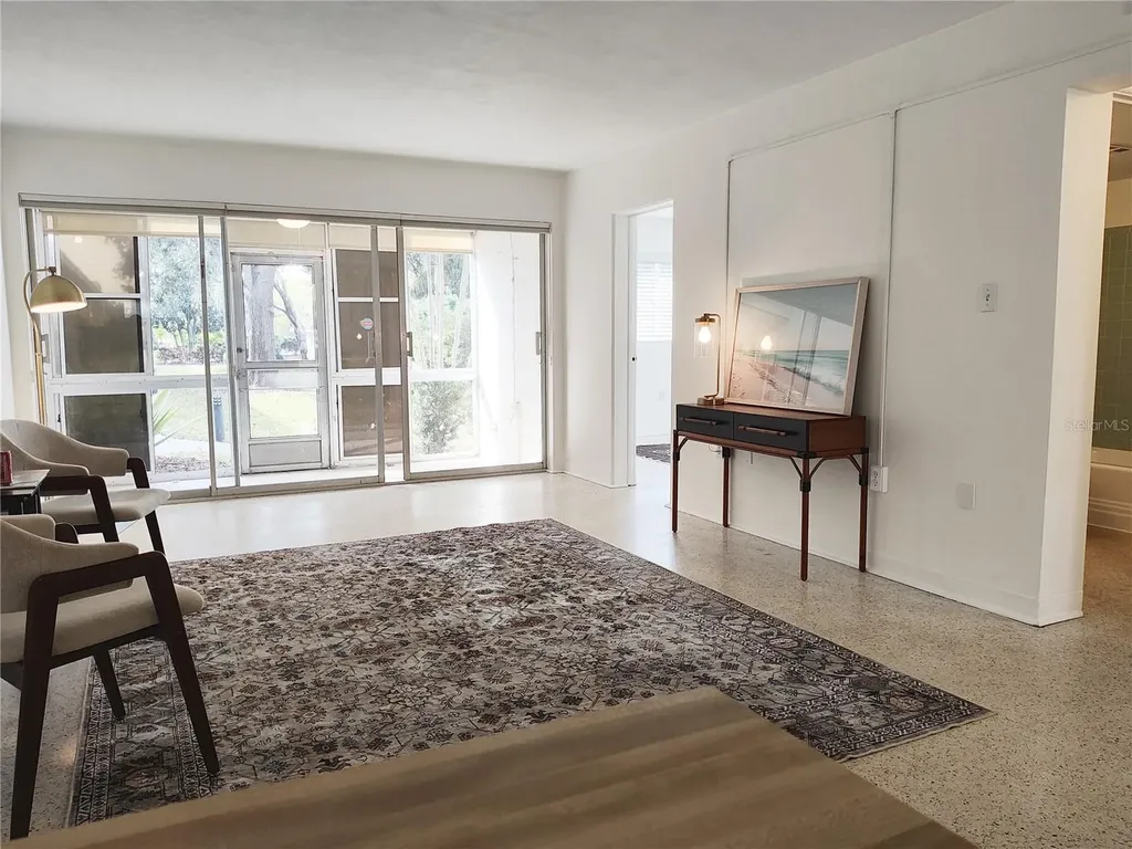 2155 Wood Street Sarasota FL 34237