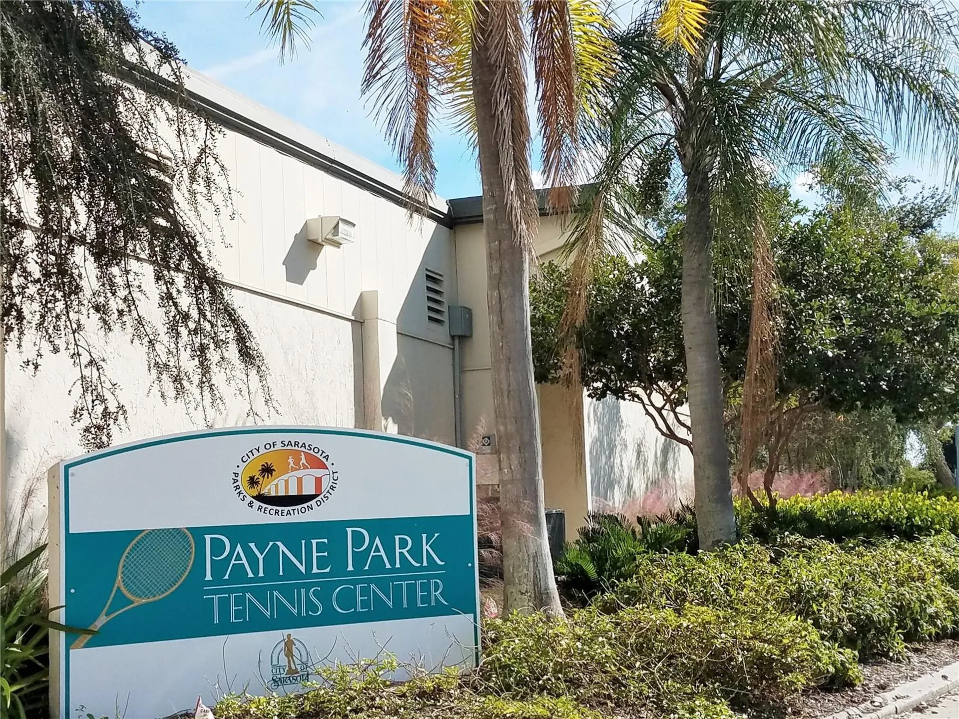 2155 Wood Street Sarasota FL 34237