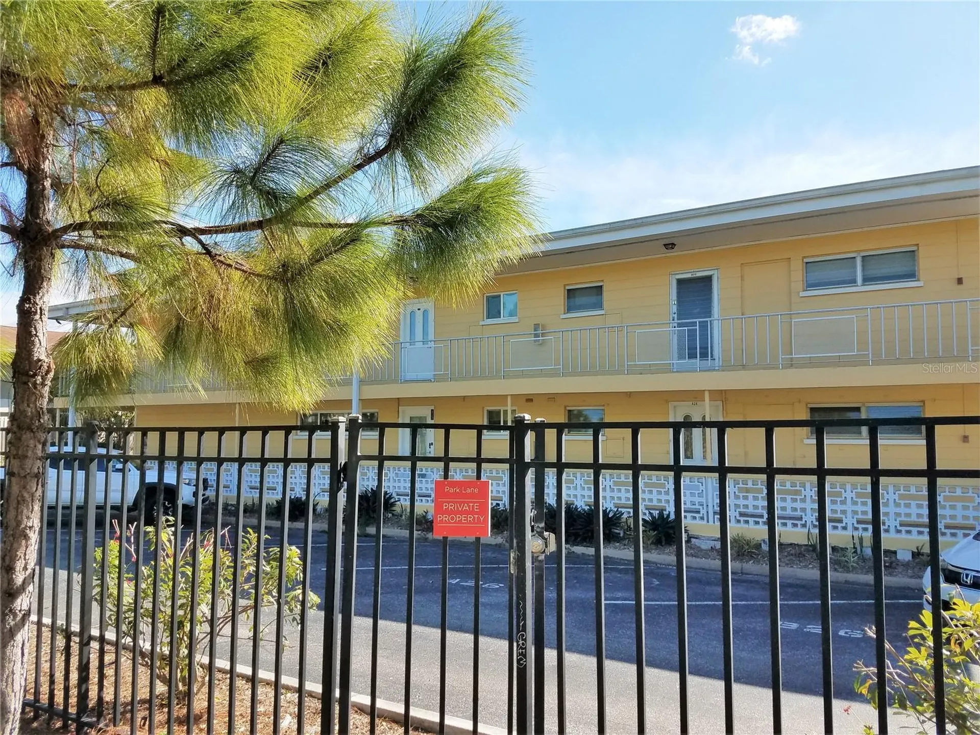 2155 Wood Street Sarasota FL 34237