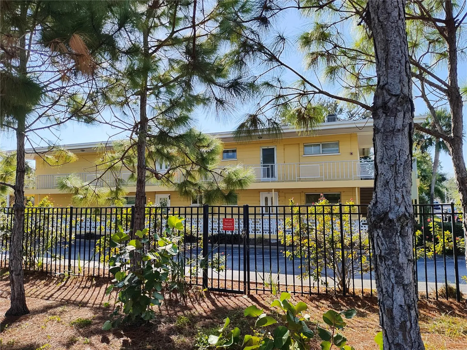 2155 Wood Street Sarasota FL 34237
