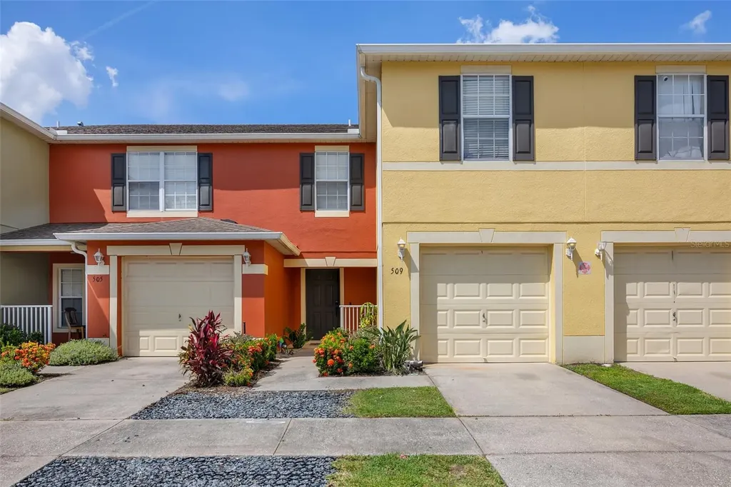 509 Cresting Oak Circle Orlando FL 32824