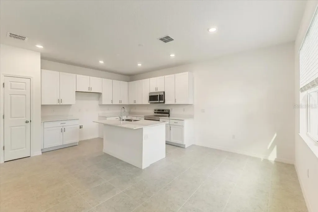 778 Lemon Avenue Fruitland Park FL 34731