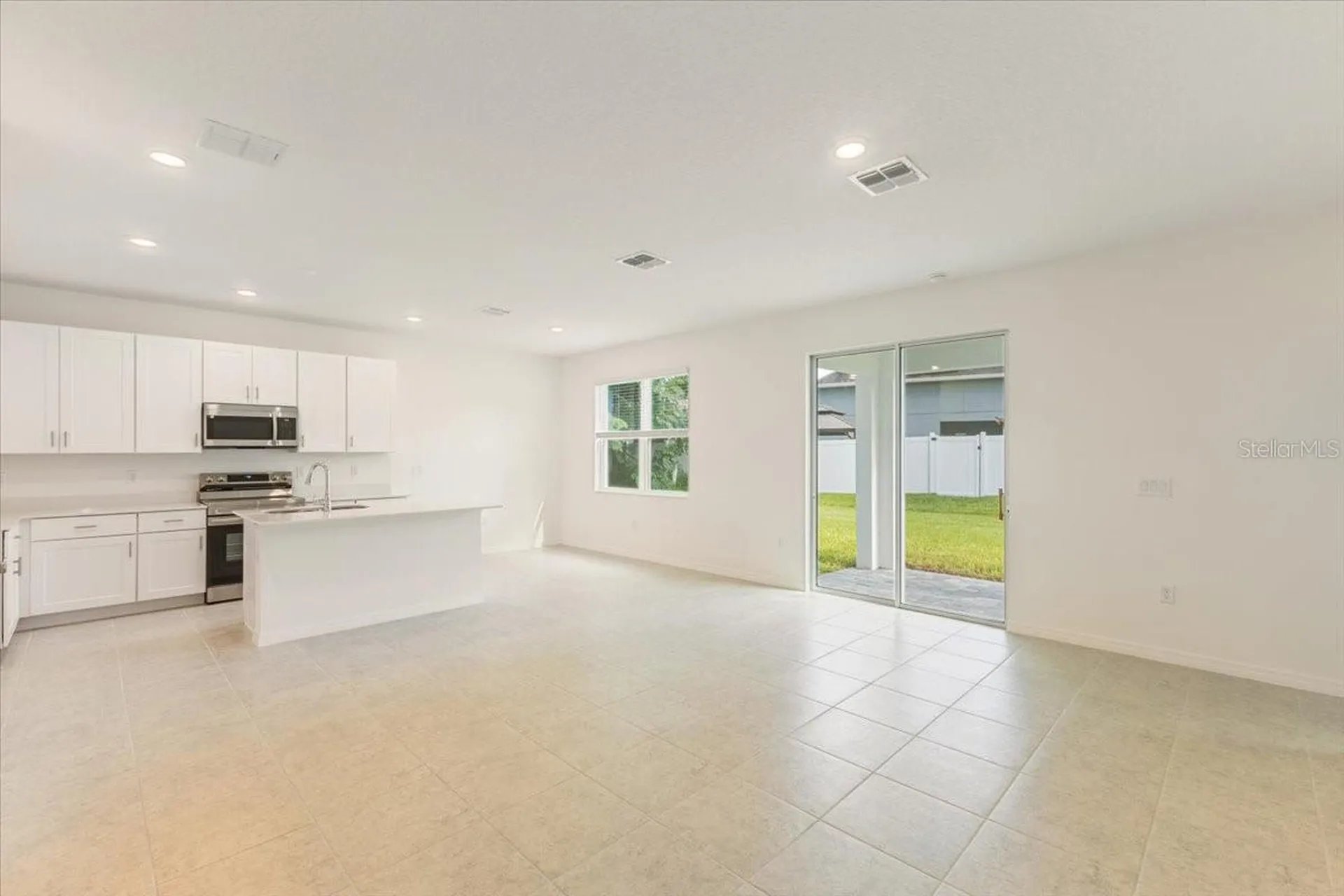 778 Lemon Avenue Fruitland Park FL 34731