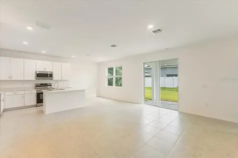 778 Lemon Avenue Fruitland Park FL 34731