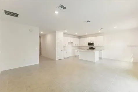 778 Lemon Avenue Fruitland Park FL 34731