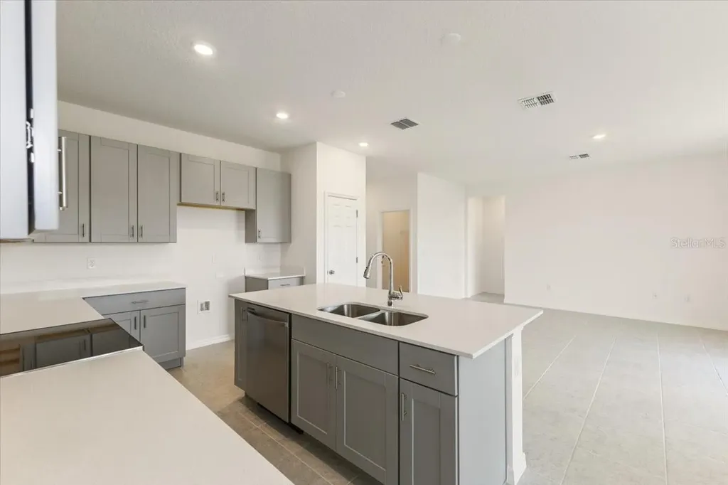 789 Lemon Avenue Fruitland Park FL 34731