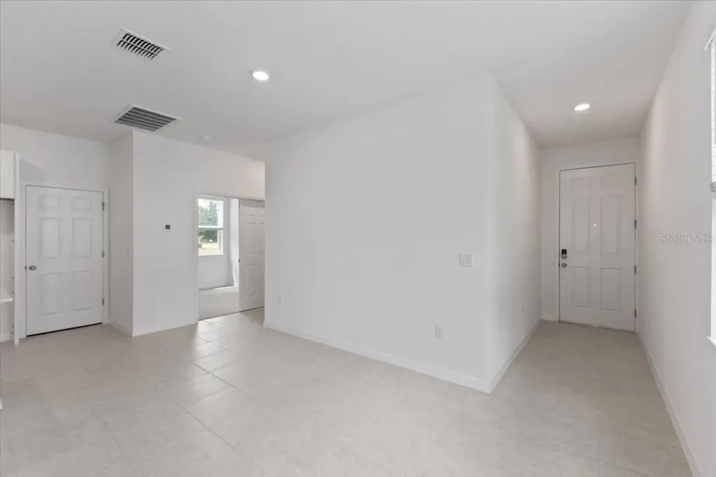 1194 Atlantic Avenue Fruitland Park FL 34731