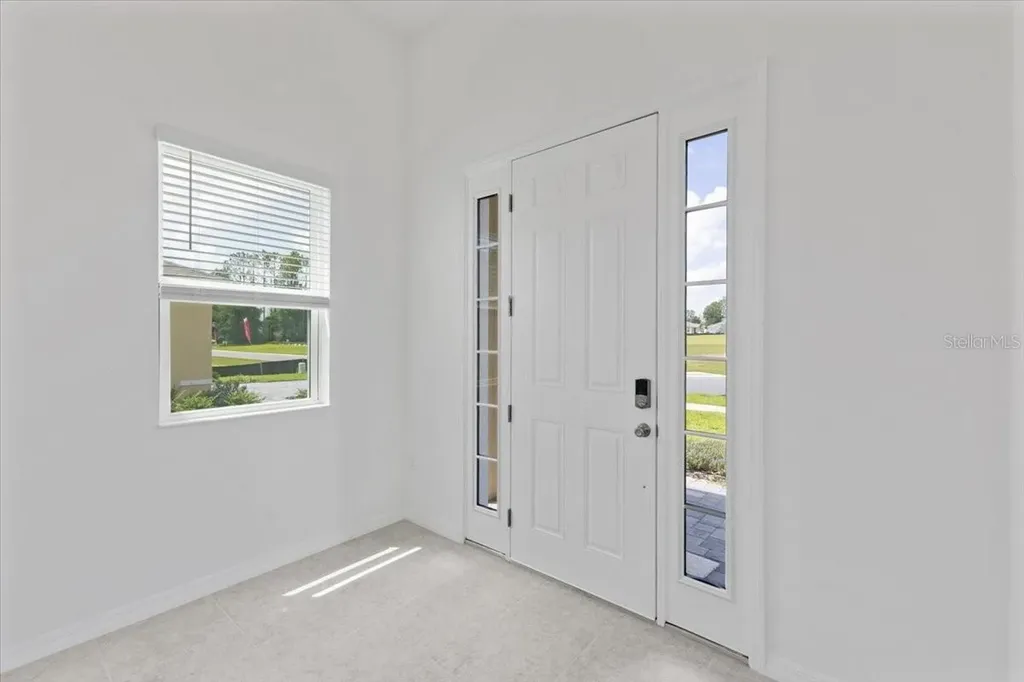 1198 Atlantic Avenue Fruitland Park FL 34731