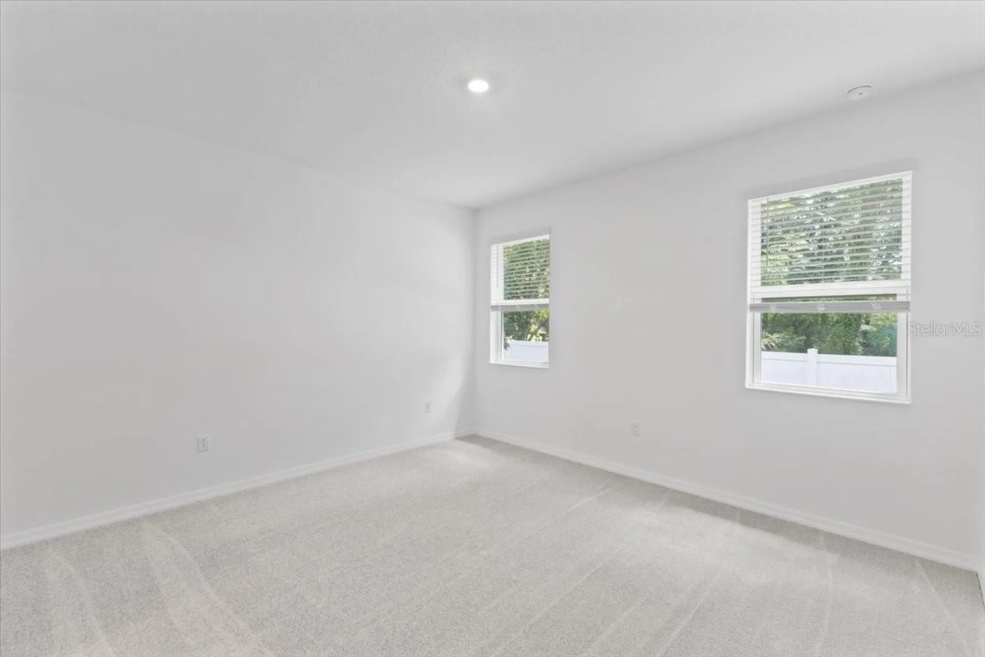 1198 Atlantic Avenue Fruitland Park FL 34731