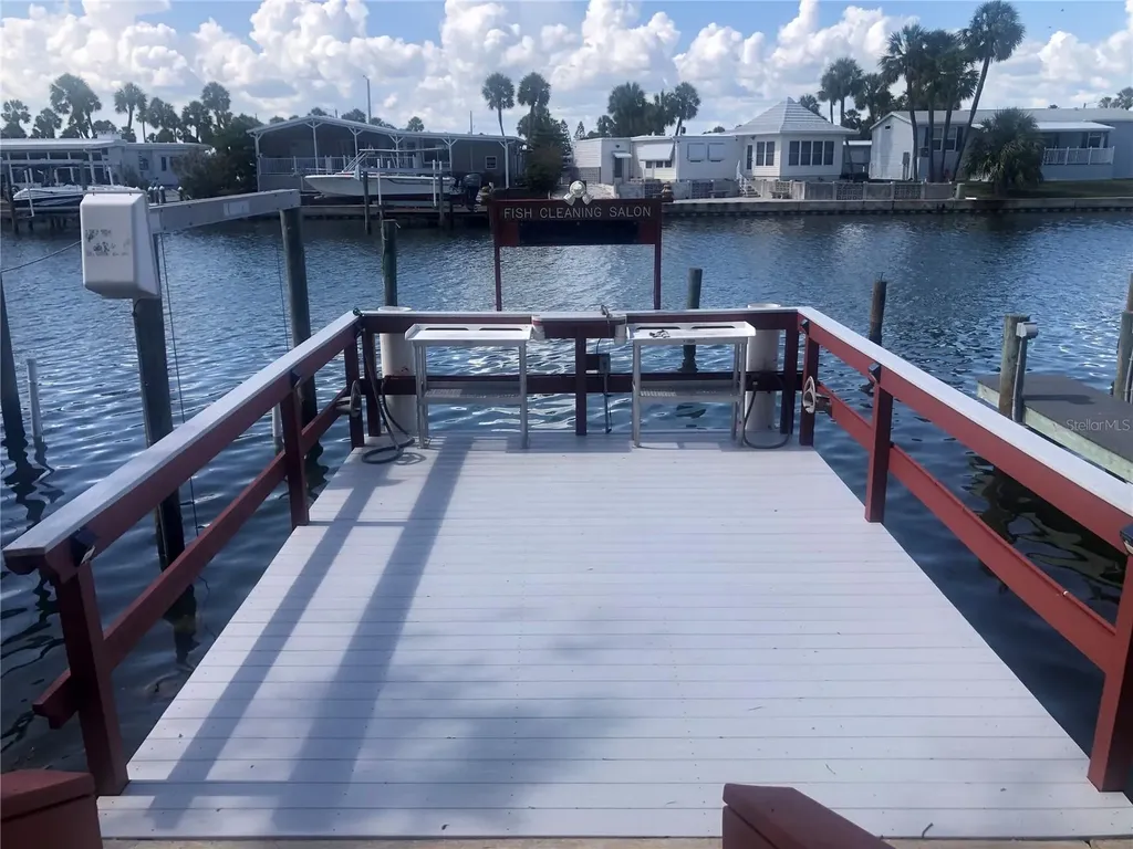 4851 W Gandy Boulevard Tampa FL 33611