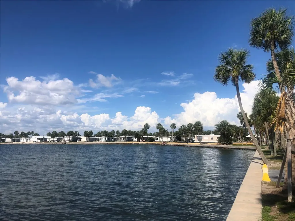4851 W Gandy Boulevard Tampa FL 33611