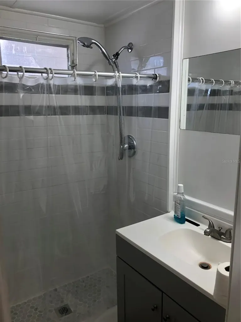4851 W Gandy Boulevard Tampa FL 33611