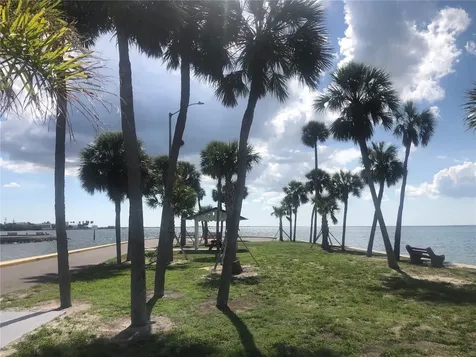 4851 W Gandy Boulevard Tampa FL 33611
