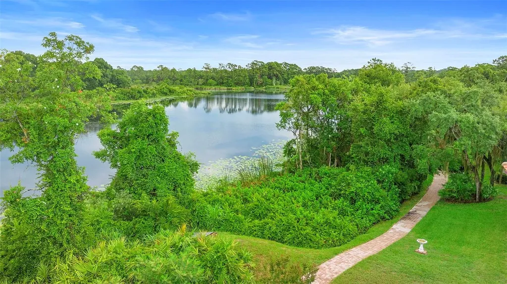 762 Onyx Parkway Deland FL 32724