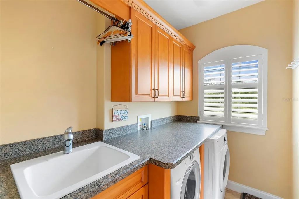 762 Onyx Parkway Deland FL 32724