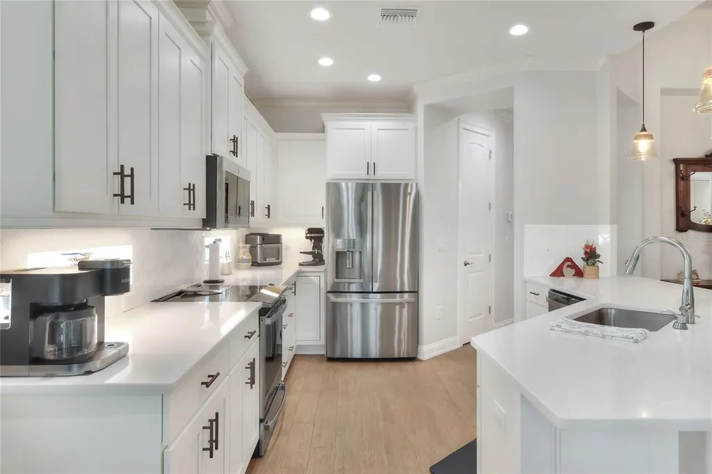 7770 Lake James Boulevard Lakeland FL 33810