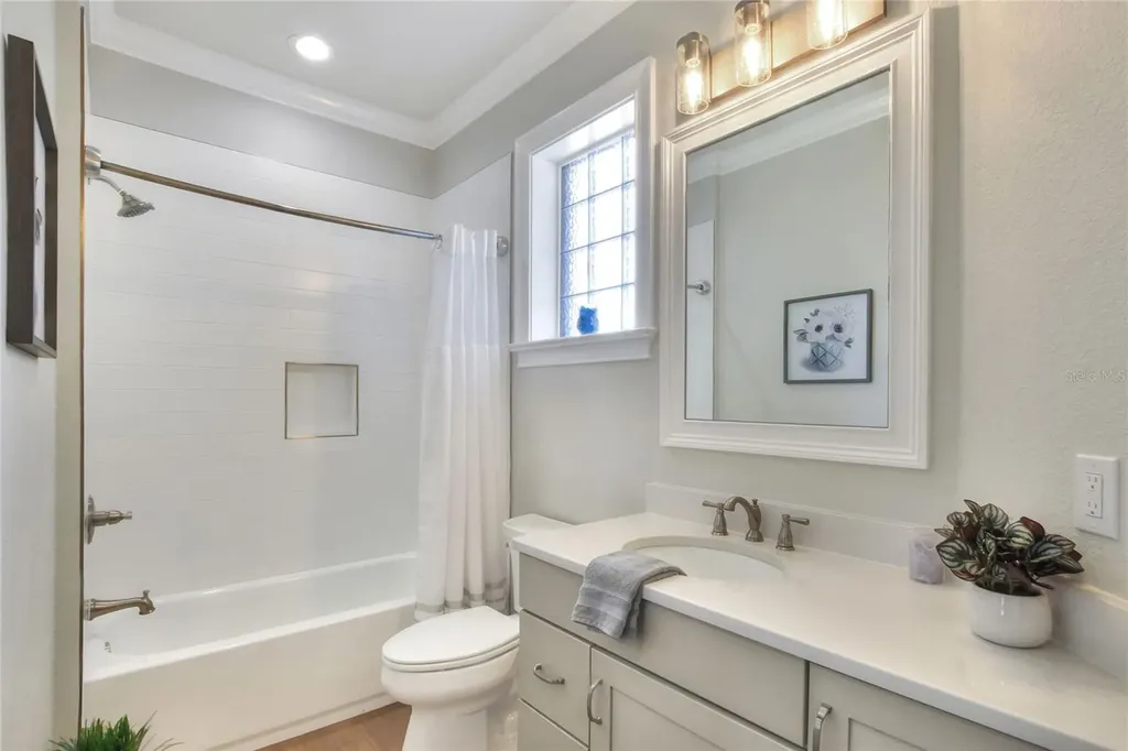 7770 Lake James Boulevard Lakeland FL 33810