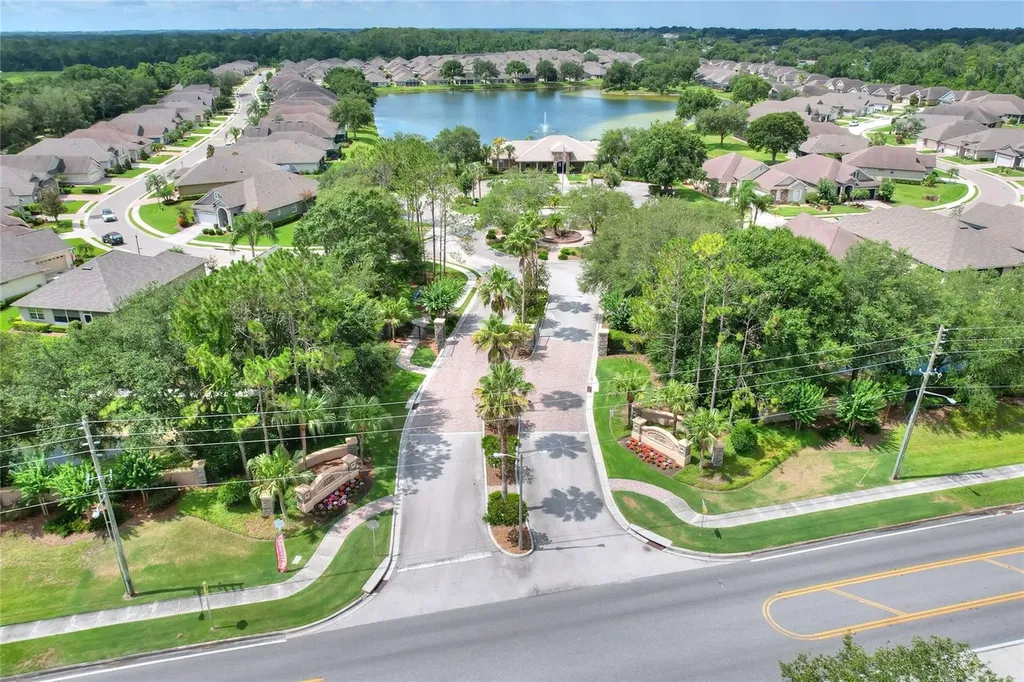 7770 Lake James Boulevard Lakeland FL 33810