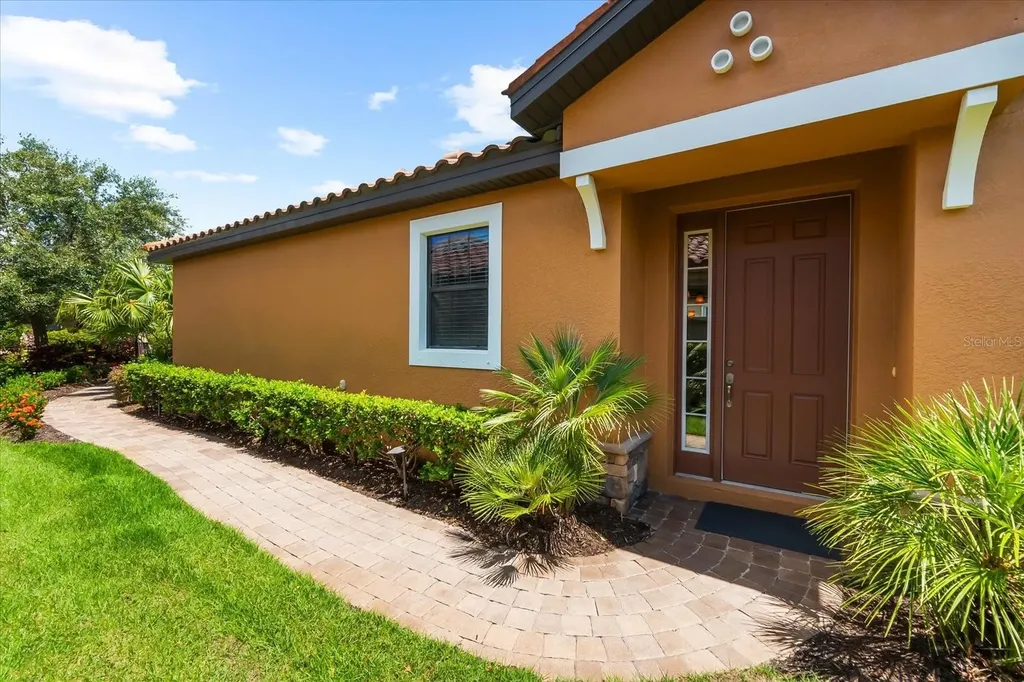5121 Serata Drive Lakewood Ranch FL 34211