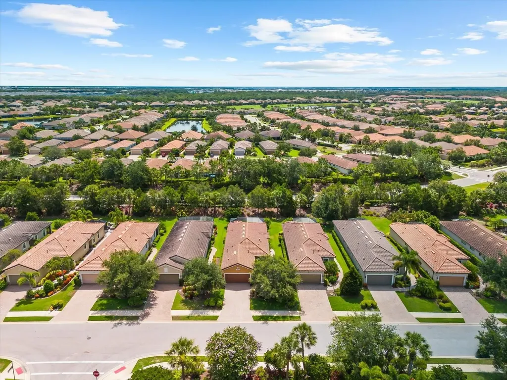5121 Serata Drive Lakewood Ranch FL 34211