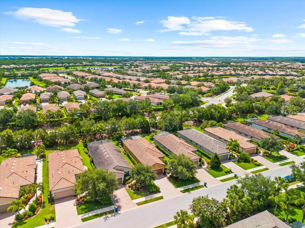 5121 Serata Drive Lakewood Ranch FL 34211