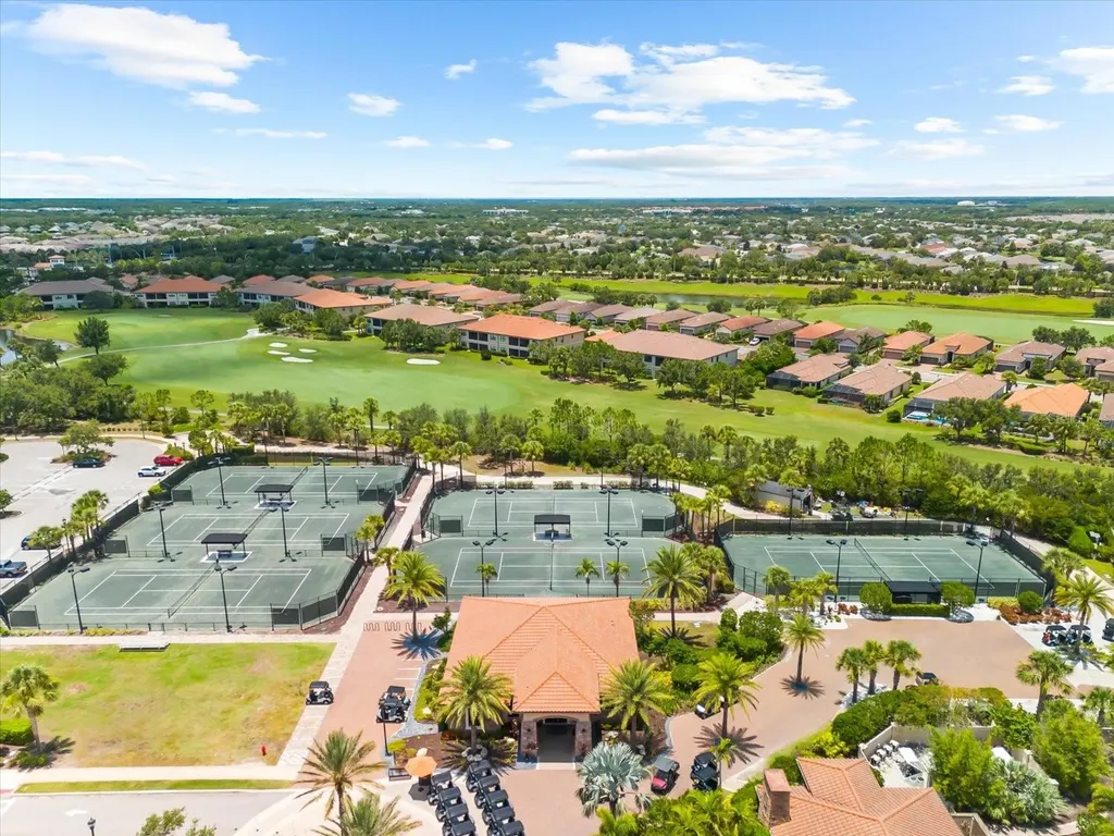 5121 Serata Drive Lakewood Ranch FL 34211