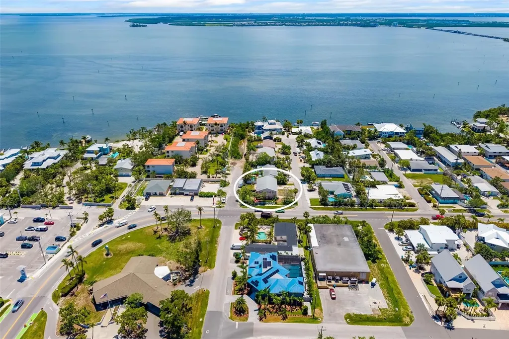 202 Peacock Lane Holmes Beach FL 34217