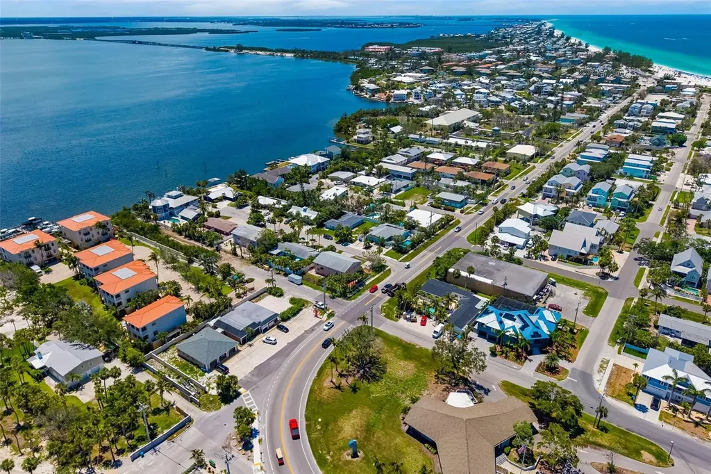 202 Peacock Lane Holmes Beach FL 34217