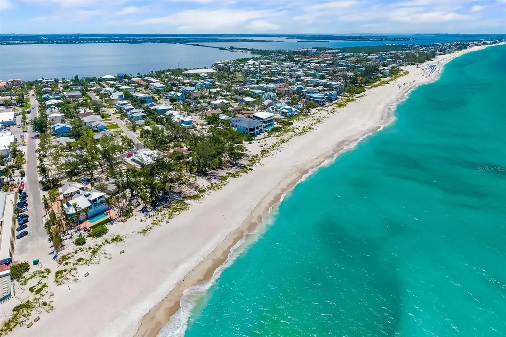 202 Peacock Lane Holmes Beach FL 34217